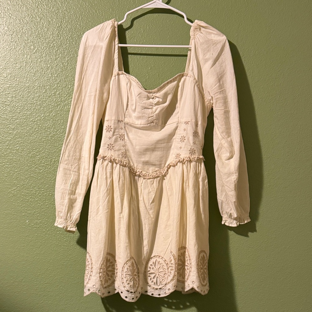 American Eagle Outfitters Cream Long Sleeve Dress